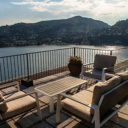 Unbelievable View - The House Of Travelers Lejlighed Como
