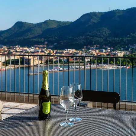 Daire Unbelievable View - The House Of Travelers