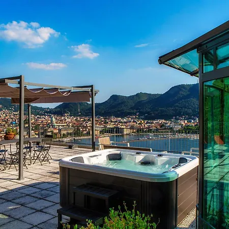 Unbelievable View - The House Of Travelers Daire