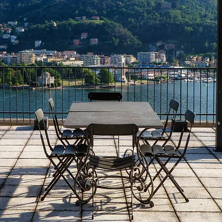 Daire Unbelievable View - The House Of Travelers