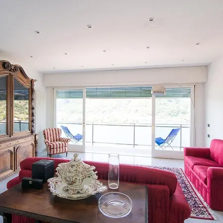 Unbelievable View - The House Of Travelers Daire