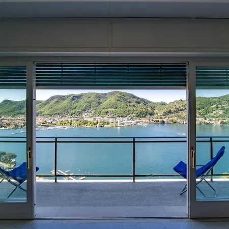 Daire Unbelievable View - The House Of Travelers *